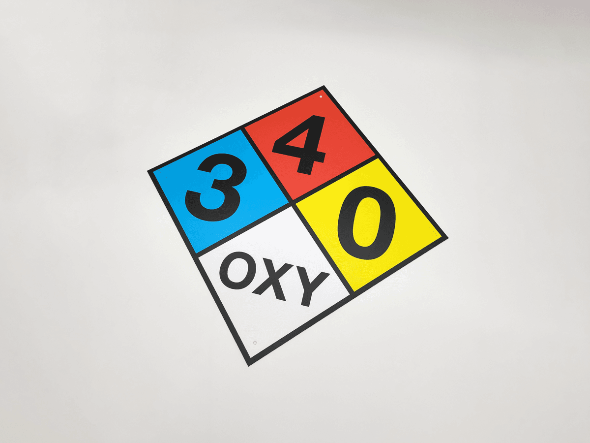 oxygen safety sign