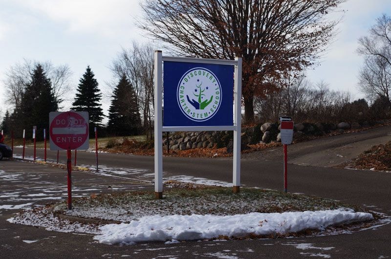 Di-Bond post and panel sign for Discovery Charter School in Inver Grove Heights, MN